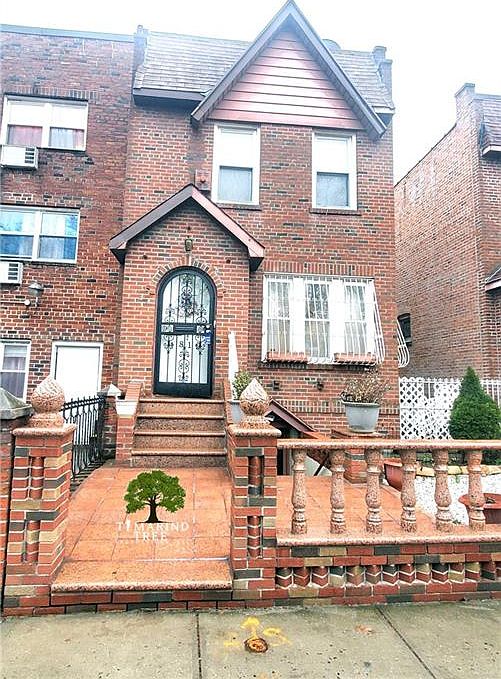 1st image of 4810 Avenue K