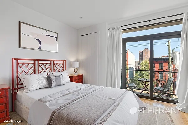 Sold by (Legacy) Elegran | media 8