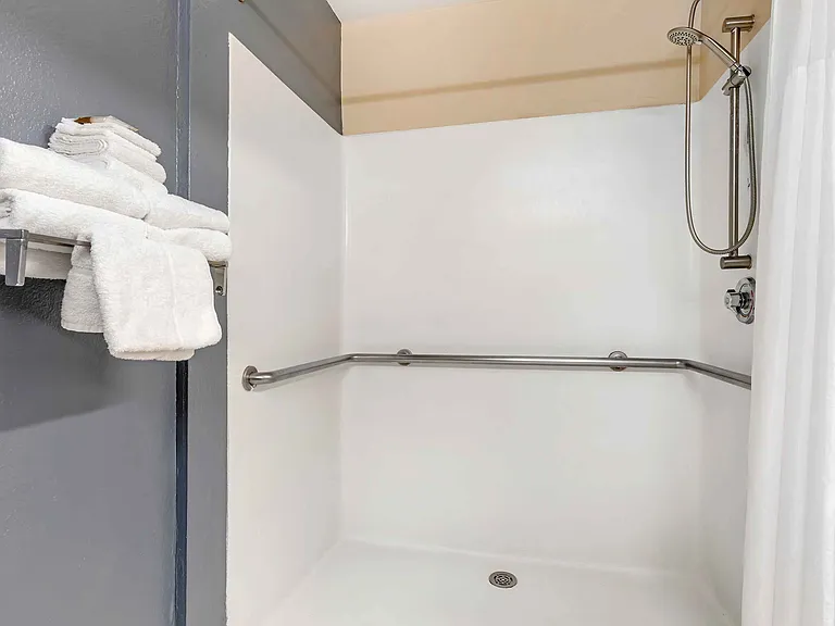 Superior Studio - 2 Full Beds