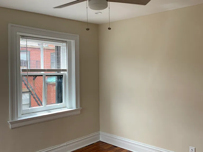 1203 Cathedral St #8 — Photo 6