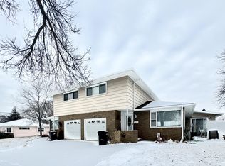 1916-1918 Laforest Ave, Bismarck, ND 58501
