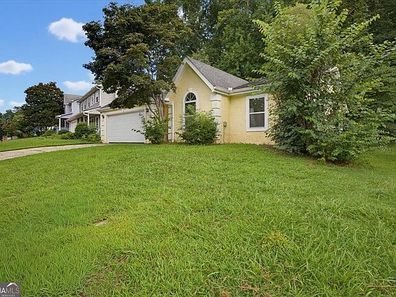 2nd image of 2710 Waterford Park Dr