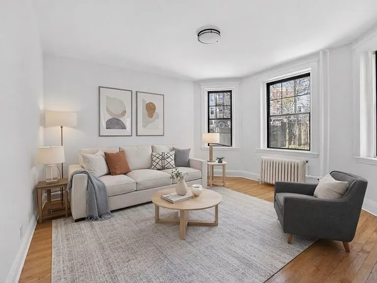 370 Chestnut Hill Ave #3 — Photo 1