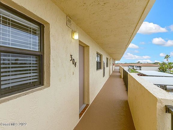 2nd image of 500 Palm Springs Blvd APT 304