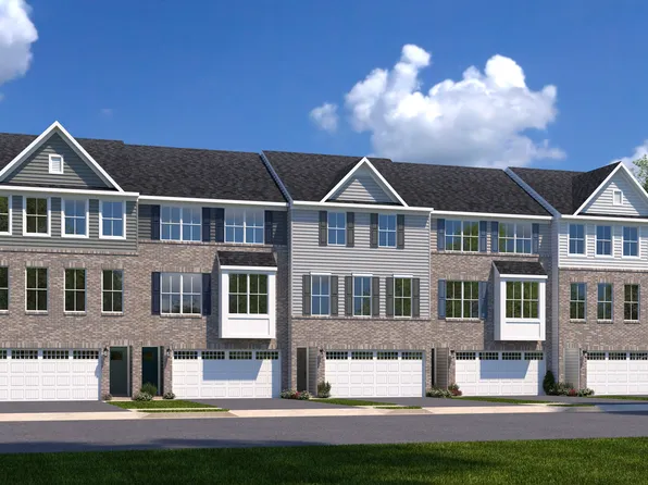 23 Gramercy Dr, Howell, NJ 07731