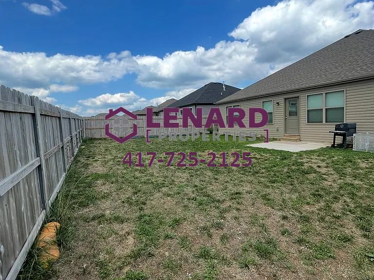 1361 S Lorraine Ave — Photo 2