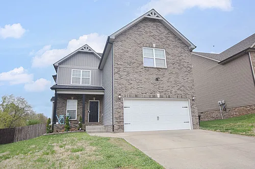 1048 Barnhill Rd Photo 1