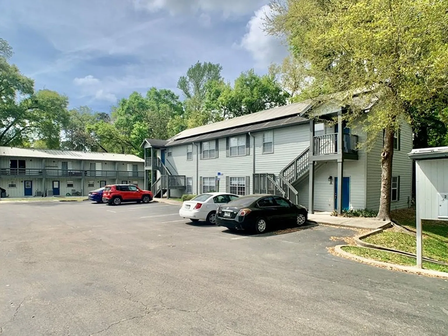 Cypress Villas | 1 & 2 Bedroom Apartments in Gainesville, FL — Photo 2