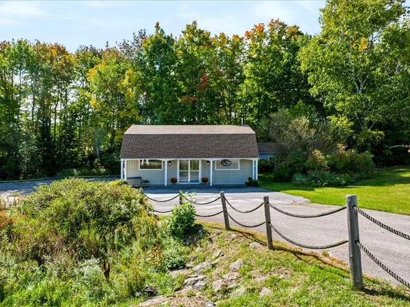 150 West Street, Rockport, ME 04856