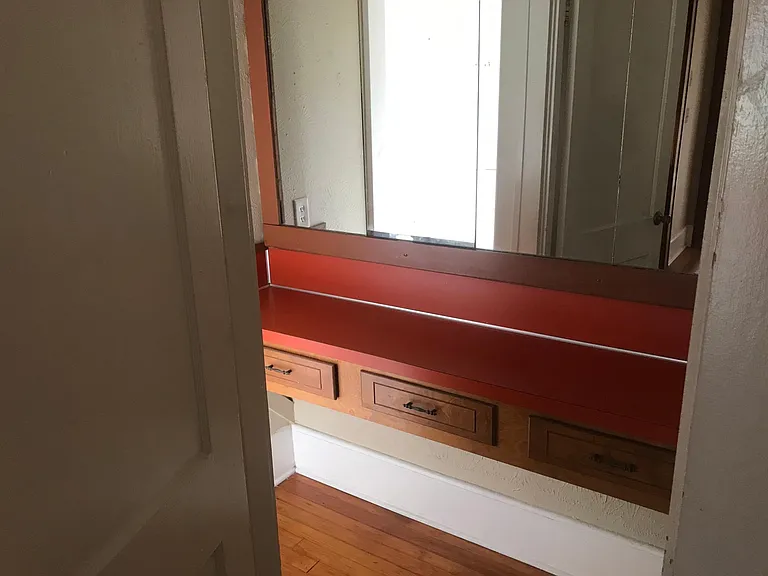 249 Kings Hwy — Photo 10