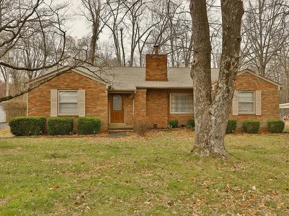 346 S Parkway St, Dresden, TN 38225
