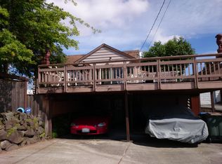 2810 S Frontenac St, Seattle, WA 98108