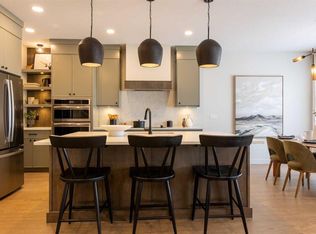 680 E Devonia Rd W, Lethbridge, AB T1J5J7