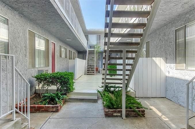 1st image of 1675 Colby Ave #B515541da