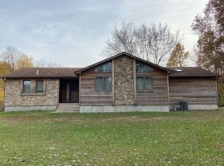 9611 Old State Line Rd, Holland, OH 43528