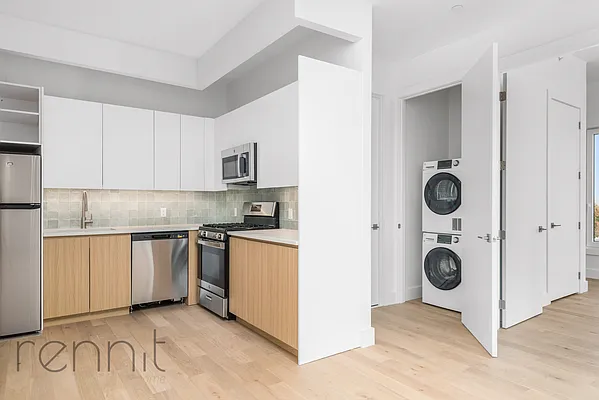 Rented by Rennit Inc. | media 32