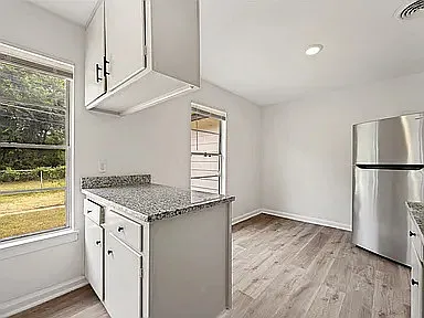 116 Vandenburg Dr — Photo 17