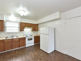 2308 Gabriel Ave, Zion, IL