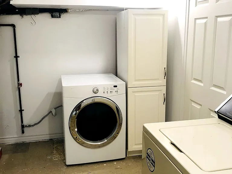 8 Plainfield Rd #BASEMENT — Photo 17