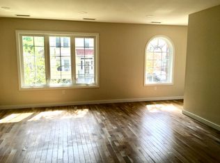 (Undisclosed Address), Yonkers, NY 10710