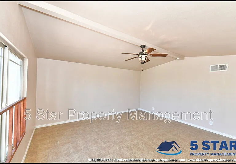 908 Bolivia St — Photo 28