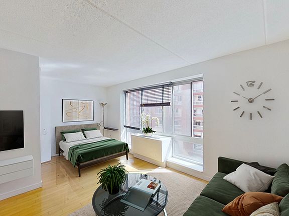 5th image of 555 W 23rd St APT N10c
