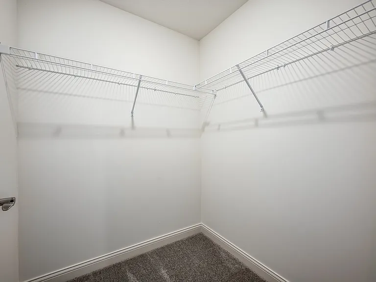 Compass Flats — Photo 10