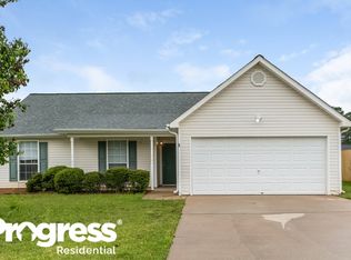 335 Brannans Ct, McDonough, GA 30253