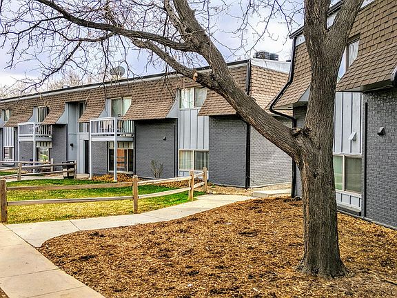 2nd image of 26 Emery Way APT 26
