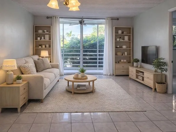501 E Dania Beach Blvd APT 1B, Dania, FL 33004
