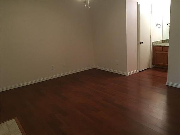 5th image of 5324 Gregory Dr
