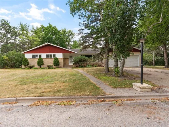 824 Willow St, Brainerd, MN 56401