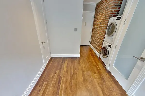 Rented by REAL New York | media 12