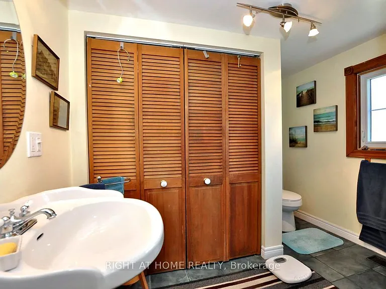 415 Lake Dr S #2 — Photo 5