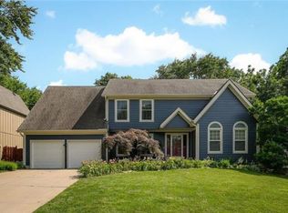 16019 W 82nd Pl, Lenexa, KS 66219