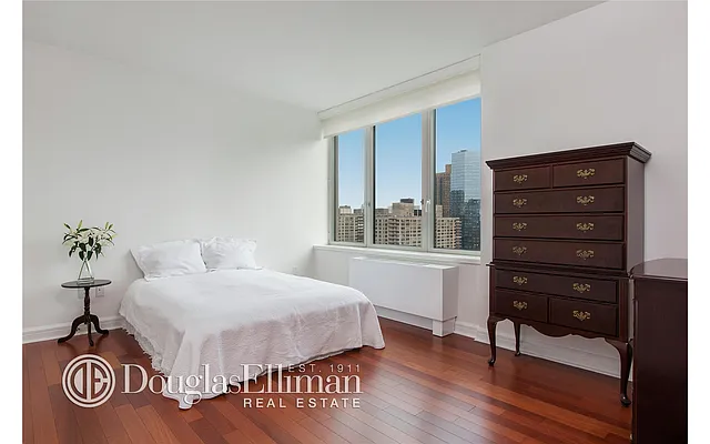 Sold by Douglas Elliman | media 3