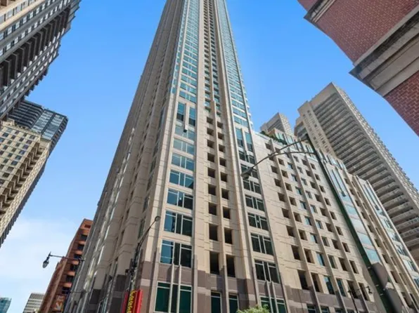 33 W Ontario St APT 34EN, Chicago, IL 60654