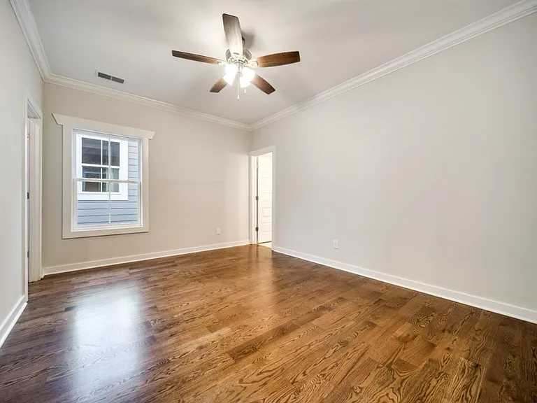 4010B Clifton Ave — Photo 15