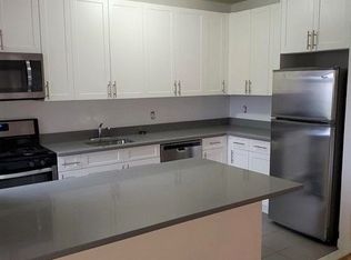 4324 43rd St #409, Sunnyside, NY 11104