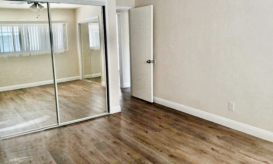 2nd image of 315 N Hillcrest Blvd APT 3