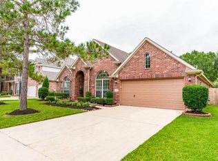 2405 Bay Spring St, Pearland, TX 77584