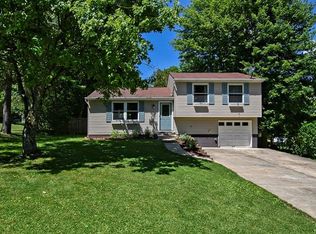 402 Deerfield Dr, Cranberry Township, PA 16066