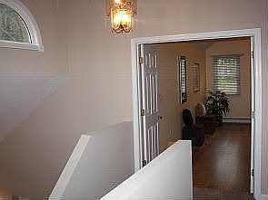 Entry to Master Bdrm