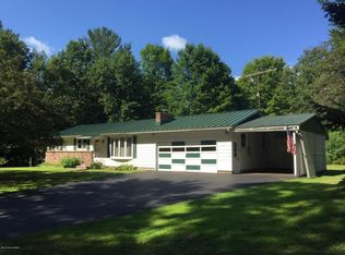 21 Harris Rd, Corinth, NY 12822