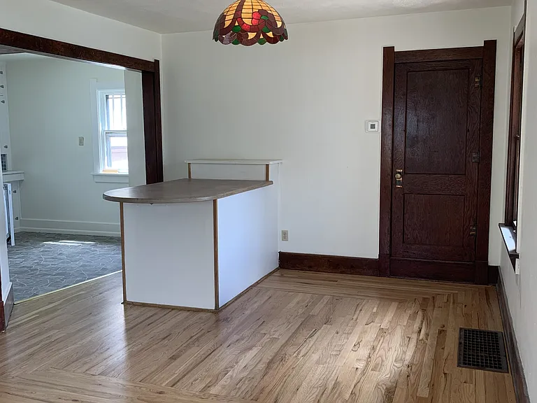 1017 E Harney St #1 — Photo 3