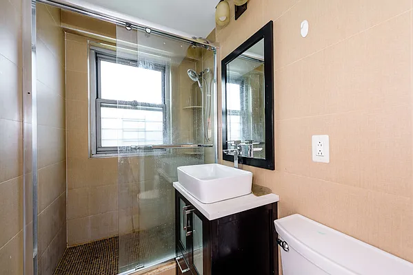 Sold by SBNY RE | media 6