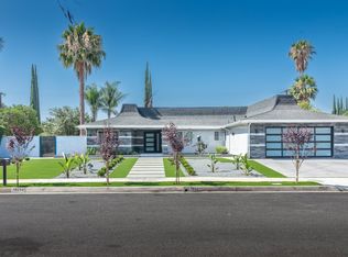 19240 Prairie St, Northridge, CA 91324