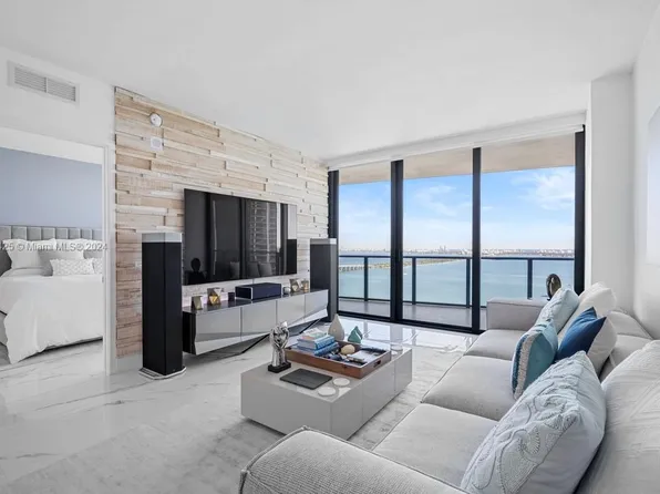 460 NE 28th St APT 3205, Miami, FL 33137