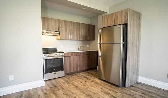 3rd image of 106 S Grove St #413