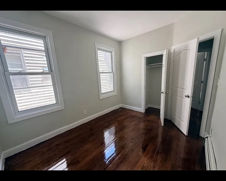 203 N 15th St #3L — Photo 10
